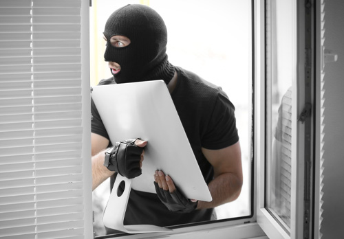 Paradox - betörő ellen ablakon betörés